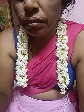 Snapshot of Tamilsexy35 chatting on July 11, 2026, 7:16 pm Tamilsexy35 online show from July 11, 2026, 7:16 pm