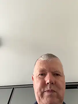 Snapshot of cumboy chatting on June 1, 2026, 8:49 am cumboy online show from June 1, 2026, 8:49 am
