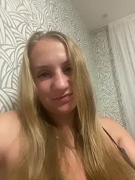 Emilia ki online show from July 3, 2026, 8:15 pm