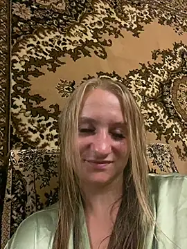 Emilia ki online show from August 5, 2026, 8:00 pm