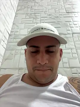 Snapshot of jordan1997b chatting on June 17, 2026, 6:27 am jordan1997b online show from June 17, 2026, 6:27 am