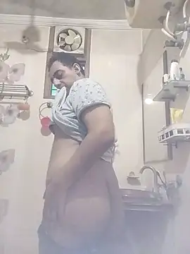 chuby38male online show from July 7, 2026, 12:02 am