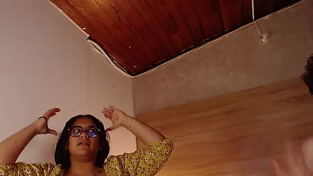 sashasalomefon online show from July 15, 2026, 1:44 am