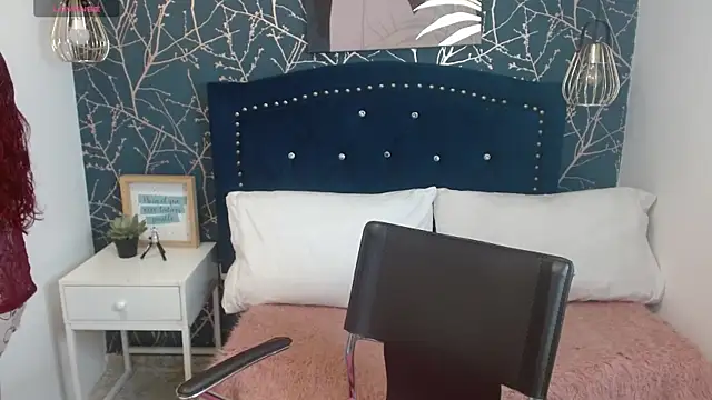 red liia tk online show from July 23, 2026, 3:04 am