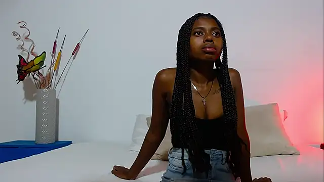 Snapshot of AmaraBennett chatting on June 17, 2026, 9:16 pm AmaraBennett online show from June 17, 2026, 9:16 pm