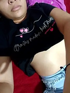 Snapshot of lovebeby1 chatting on June 17, 2026, 10:06 am lovebeby1 online show from June 17, 2026, 10:06 am