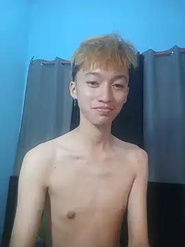 Fem phiLboy69 online show from July 2, 2026, 7:36 am