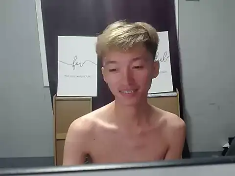 Fem phiLboy69 online show from July 23, 2026, 6:50 pm