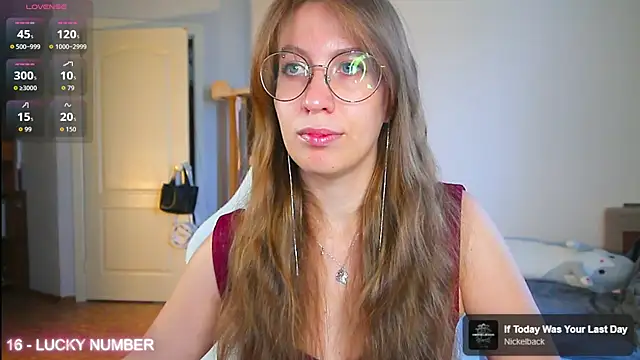 Snapshot of ms_allison__ chatting on July 21, 2026, 9:44 am ms allison online show from July 21, 2026, 9:44 am
