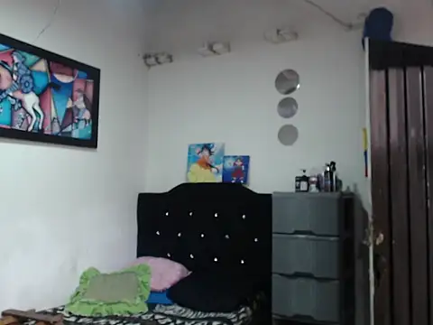 Stiiveen777 online show from July 28, 2026, 1:43 pm