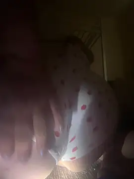 hisgoodgurl10 online show from July 6, 2026, 1:08 pm
