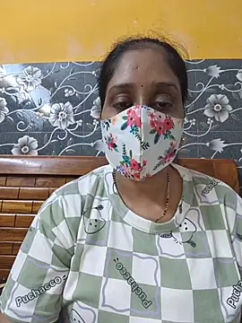 Snapshot of Garimaa_Cherry chatting on July 16, 2026, 6:08 am Garimaa Cherry online show from July 16, 2026, 6:08 am