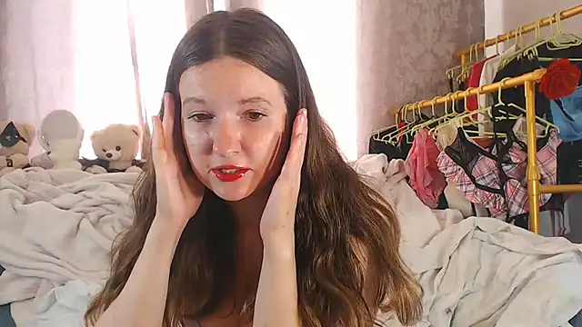 Snapshot of ChloeBrooklyn chatting on July 15, 2026, 1:44 am ChloeBrooklyn online show from July 15, 2026, 1:44 am