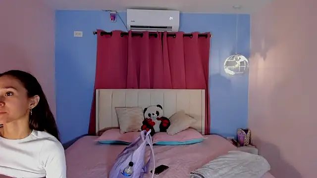 Alizzon blake online show from August 5, 2026, 1:58 pm