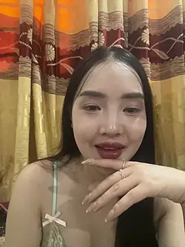 Snapshot of Lilyluta2000 chatting on August 2, 2026, 6:17 pm Lilyluta2000 online show from August 2, 2026, 6:17 pm