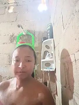 HeLiSa69ebony online show from June 20, 2026, 4:21 pm