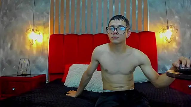 ZoeANDAlex  online show from June 27, 2026, 12:55 pm