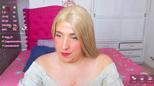 roxxy pink  online show from July 22, 2026, 2:20 pm