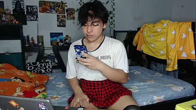 Snapshot of Tiff_-Styles chatting on June 25, 2026, 8:24 pm Tiff -Styles online show from June 25, 2026, 8:24 pm