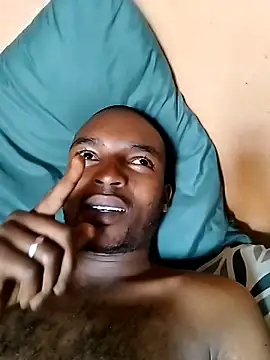 Snapshot of MpheYonaMommy chatting on June 19, 2026, 11:36 am MpheYonaMommy online show from June 19, 2026, 11:36 am