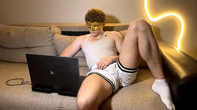 Snapshot of deniel_horny chatting on June 21, 2026, 5:37 pm deniel horny online show from June 21, 2026, 5:37 pm