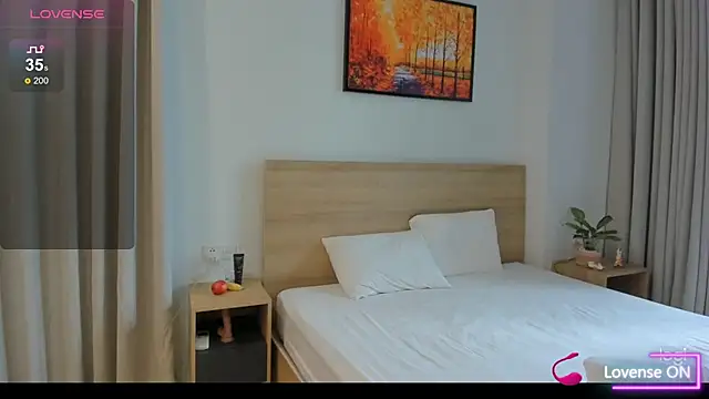 Snapshot of miko_kimura chatting on December 26, 2024, 12:36 am miko kimura online show from December 26, 2024, 12:36 am