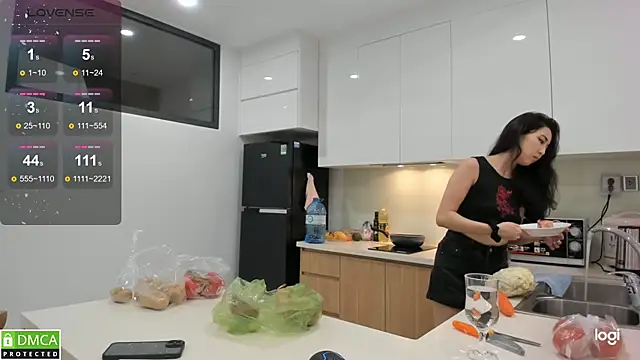 Snapshot of miko_kimura chatting on February 18, 2025, 12:39 pm miko kimura online show from February 18, 2025, 12:39 pm