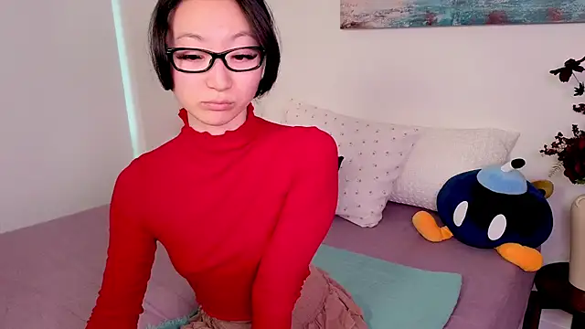 MySweetSofie online show from April 13, 2026, 1:00 am