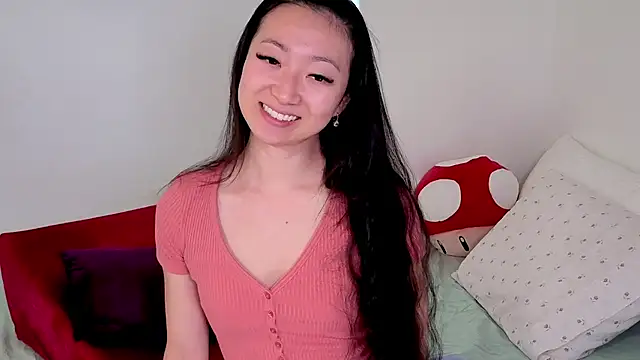 Snapshot of MySweetSofie chatting on May 9, 2026, 9:09 pm MySweetSofie online show from May 9, 2026, 9:09 pm