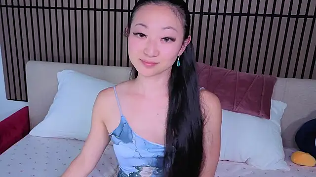 Snapshot of MySweetSofie chatting on July 17, 2026, 2:51 am MySweetSofie online show from July 17, 2026, 2:51 am