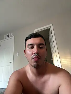 Snapshot of GiannDavis chatting on June 19, 2026, 11:19 pm GiannDavis online show from June 19, 2026, 11:19 pm