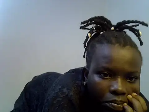 Snapshot of lil_mama254 chatting on June 20, 2026, 7:05 pm lil mama254 online show from June 20, 2026, 7:05 pm