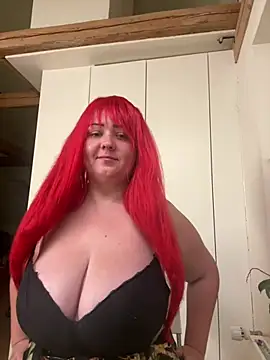 Snapshot of Liliabuton chatting on July 20, 2026, 1:42 am Liliabuton online show from July 20, 2026, 1:42 am