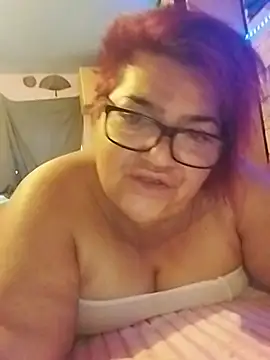 Snapshot of Fiona249 chatting on August 5, 2026, 3:20 am Fiona249 online show from August 5, 2026, 3:20 am