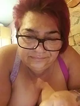 Snapshot of Fiona249 chatting on August 6, 2026, 2:52 pm Fiona249 online show from August 6, 2026, 2:52 pm