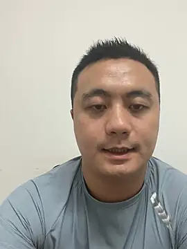 Dennis1014 online show from June 26, 2026, 11:47 am