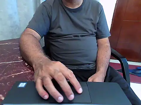 Snapshot of desipapaxx chatting on July 28, 2026, 7:39 pm desipapaxx online show from July 28, 2026, 7:39 pm