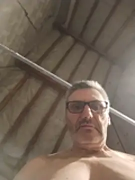 Philebranleur online show from July 28, 2026, 3:32 pm