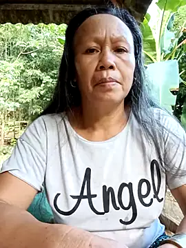 Snapshot of mayhenry chatting on July 11, 2026, 11:50 pm mayhenry online show from July 11, 2026, 11:50 pm