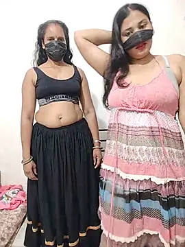 Snapshot of Anita-sharma chatting on June 22, 2026, 3:20 pm Anita-sharma online show from June 22, 2026, 3:20 pm