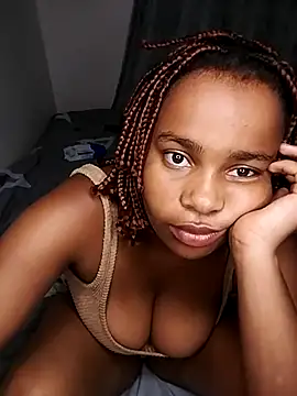 CurvyCharmsTush online show from July 15, 2026, 11:48 am