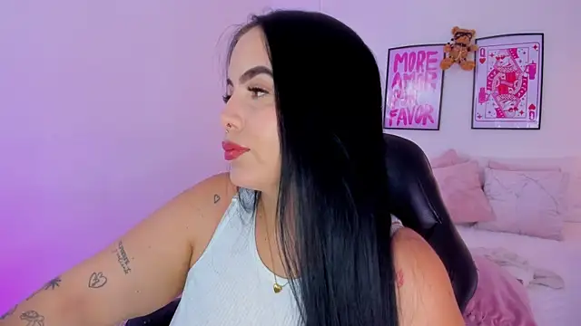 camilaa7 online show from July 6, 2026, 7:27 am