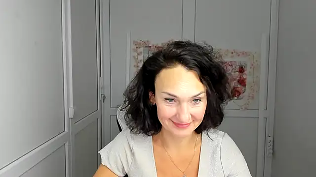 Snapshot of OliviaKateee chatting on July 24, 2026, 12:25 pm OliviaKateee online show from July 24, 2026, 12:25 pm