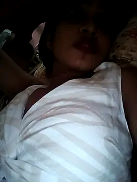 Snapshot of avii5 chatting on July 24, 2026, 1:36 am avii5 online show from July 24, 2026, 1:36 am