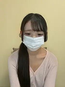 Snapshot of risa_____ chatting on June 29, 2026, 10:15 am risa online show from June 29, 2026, 10:15 am