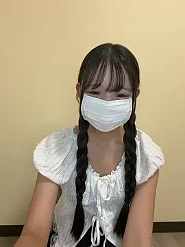 Snapshot of risa_____ chatting on July 24, 2026, 1:09 pm risa online show from July 24, 2026, 1:09 pm