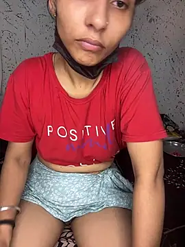 Snapshot of Romantic_couple69 chatting on July 24, 2026, 6:28 pm Romantic couple69 online show from July 24, 2026, 6:28 pm