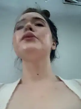 Snapshot of KittySpicy chatting on June 22, 2026, 5:21 pm KittySpicy online show from June 22, 2026, 5:21 pm