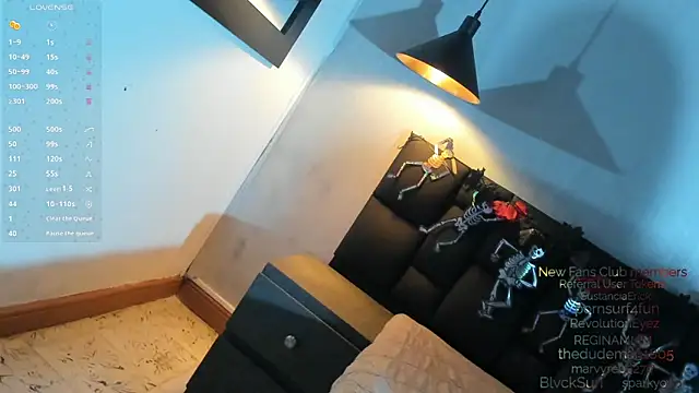 Snapshot of love_amor_ chatting on October 5, 2025, 7:45 pm love amor online show from October 5, 2025, 7:45 pm