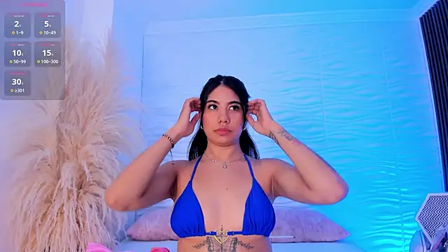 AylinLove  online show from July 4, 2026, 11:38 am